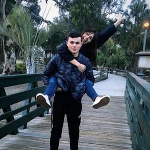 Meet your Posher, Cindy